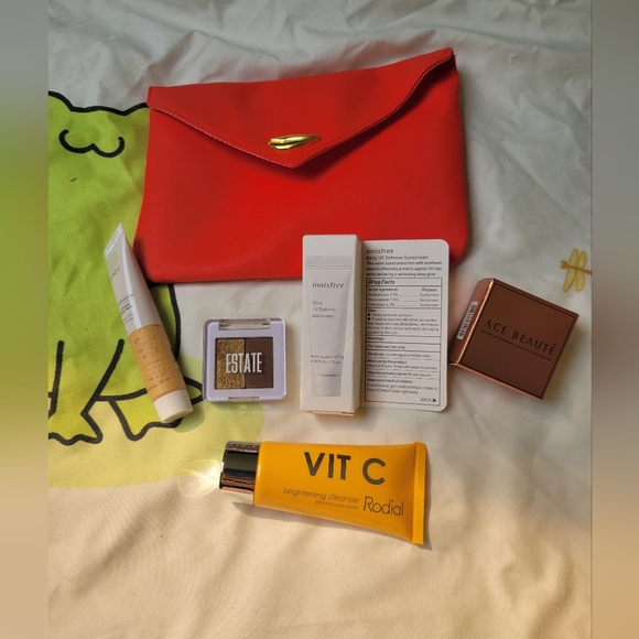 Ipsy bundle - Picture 2 of 2